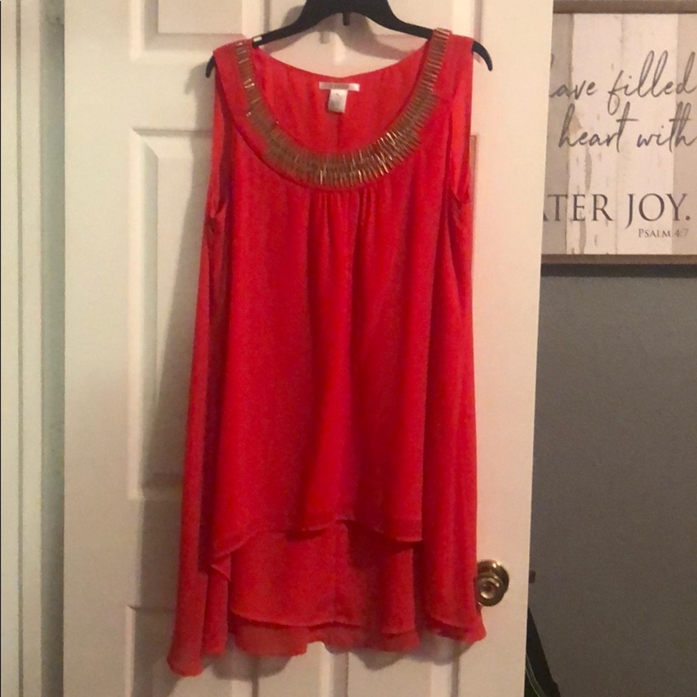 Sleeveless blouse